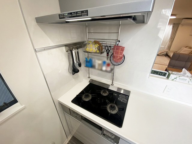 3口コンロで同時調理可能！お料理がはかどりそうです！