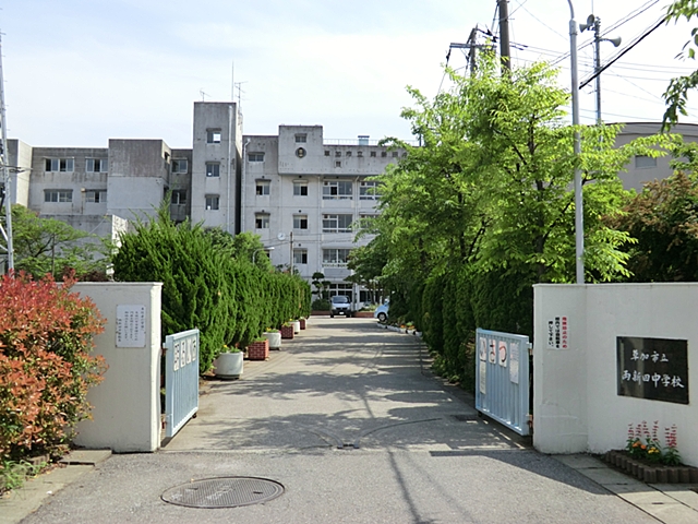 detached 埼玉県草加市谷塚 上町